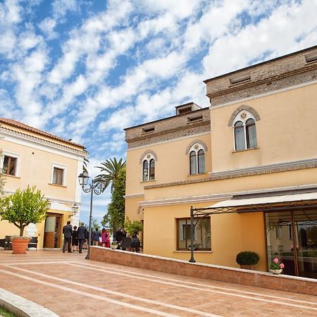 Hotel Villa Fiorita 길라노바리도 외부 사진